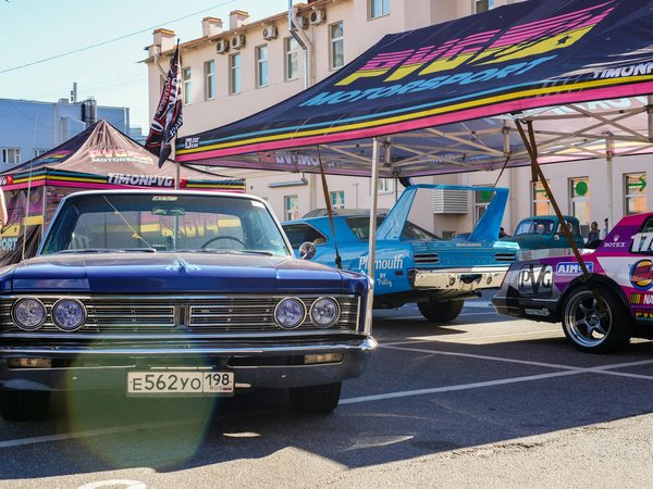 Top astuces pour comparer et acheter vos sneakers à prix réduit